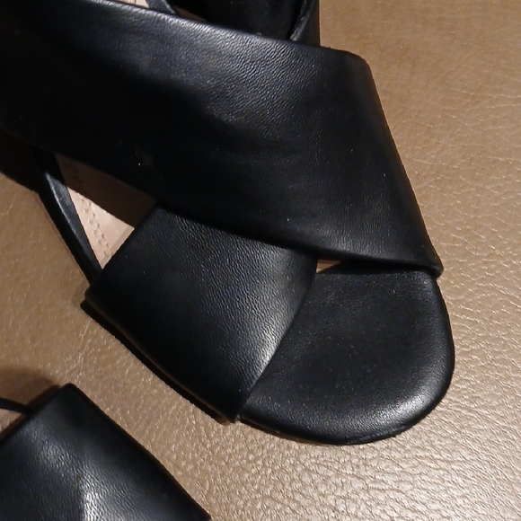 Impo Women's Black Wedge Sandals - Picture 11 of 11